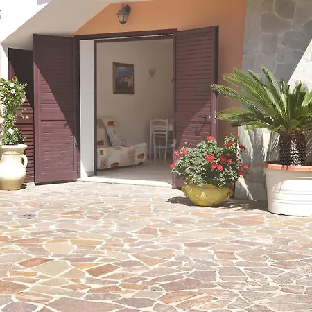 House: A 2 Passi Dal Mare アパート